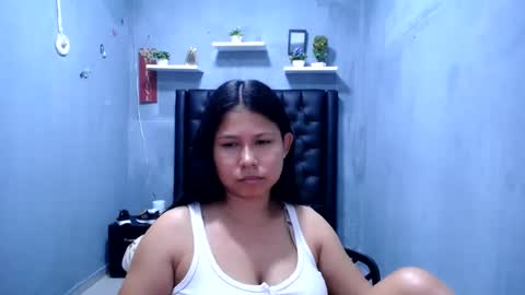 britanyx1 online show from August 10, 3:35 pm