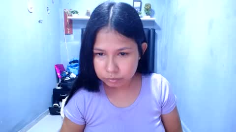 britanyx1 online show from August 13, 2:20 pm