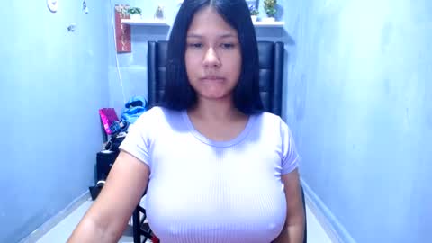 britanyx1 online show from August 13, 3:26 pm