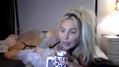 BritishBrattyBarbie online show from August 10, 10:11 pm
