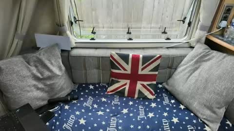 british_rosie online show from July 3, 10:39 am