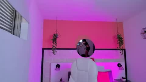 britney_collins_ online show from September 8, 12:34 pm