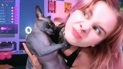 Britney online show from August 9, 1:06 am