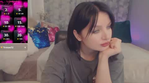 britneybarker online show from August 12, 9:55 am