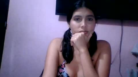 britneymebarak25 online show from July 22, 2:58 am