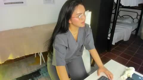 Britany online show from August 8, 12:11 am