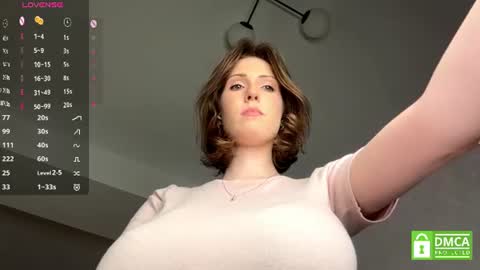 Alisa online show from August 12, 6:32 pm