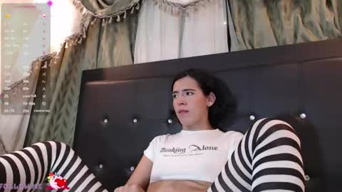   online show from August 8, 5:35 pm