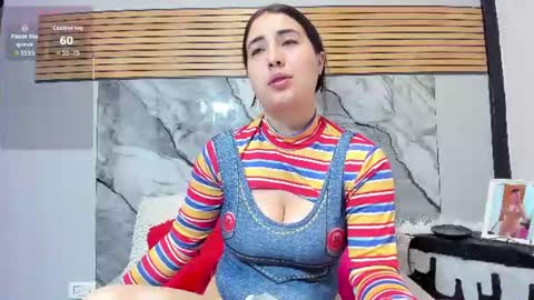 brittanyy20 online show from August 5, 8:34 am