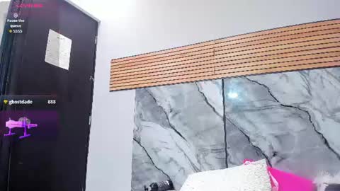 brittanyy20 online show from August 5, 5:22 pm
