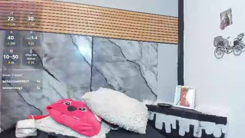 brittanyy20 online show from August 15, 3:05 pm