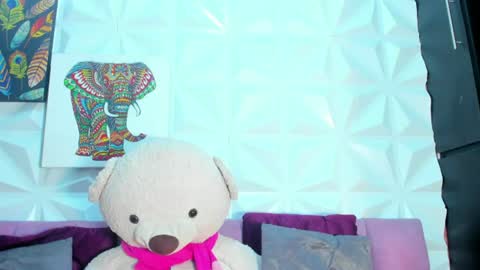 BRIYIT     online show from June 10, 1:07 pm