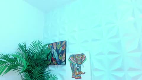 BRIYIT     online show from June 14, 3:47 am