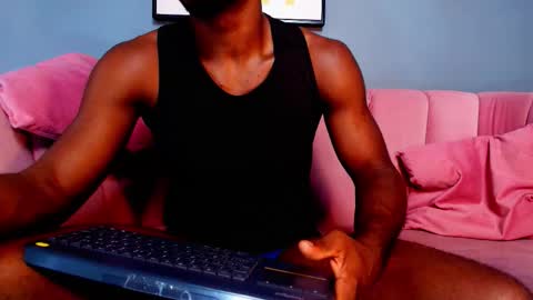 Bro friends online show from February 18, 5:32 pm
