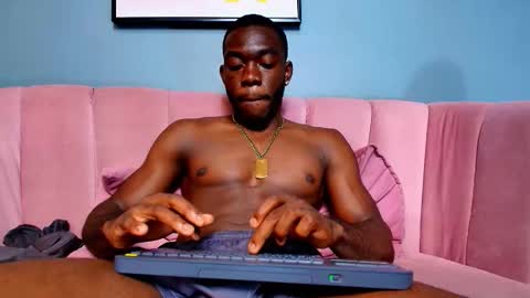 Bro friends online show from March 5, 2:13 pm