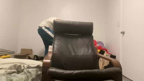 brockleereynolds online show from August 25, 2:46 pm