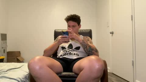 brockleereynolds online show from September 7, 4:02 pm