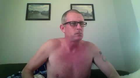 brodyb545755 online show from April 6, 6:12 pm