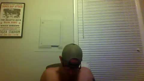 brodyb545755 online show from May 10, 2:36 am