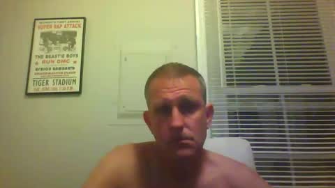 brodyb545755 online show from May 17, 7:20 am