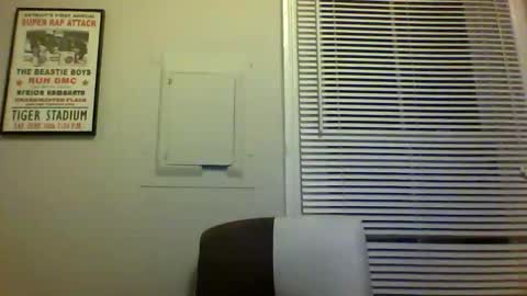 brodyb545755 online show from May 19, 6:58 am