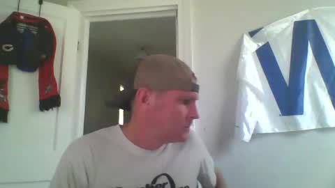 brodyb545755 online show from May 26, 6:53 pm