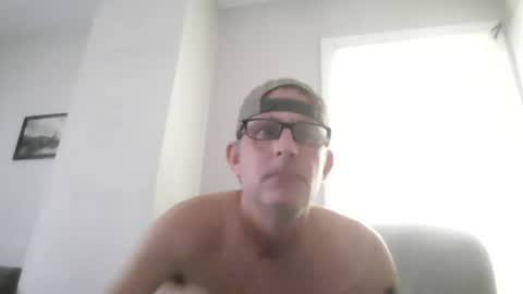 brodyb545755 online show from June 22, 3:24 pm
