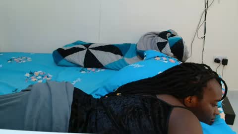 broken_haloo online show from June 23, 5:52 am