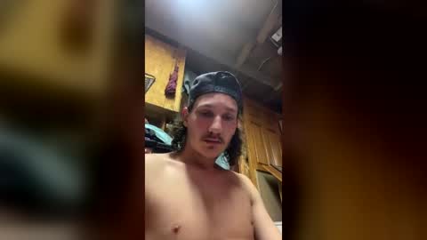 brookdustin63 online show from September 10, 8:08 pm