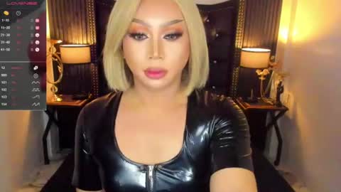 My name is Miss- SAVANNA im a open-minded model with a passion for exploring my sexuality. I love to interact with my viewers online show from June 22, 9:04 pm