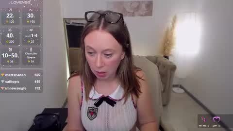 Lady Brooke online show from August 6, 3:27 am
