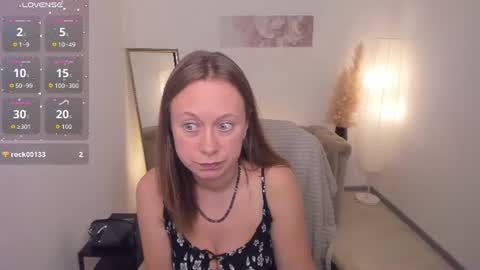 Lady Brooke online show from August 8, 8:42 pm