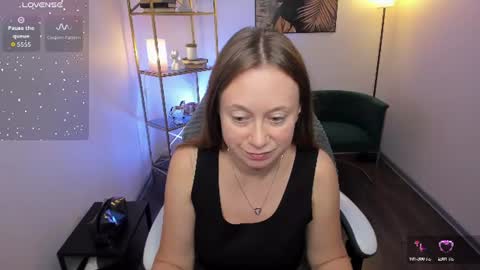 Lady Brooke online show from August 14, 3:48 pm