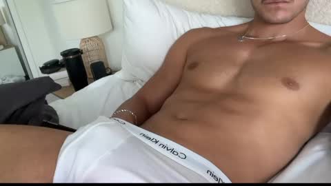 BrooklynTay online show from April 30, 3:53 am