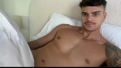 BrooklynTay online show from May 5, 12:56 am