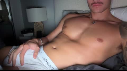 BrooklynTay online show from May 14, 8:13 am
