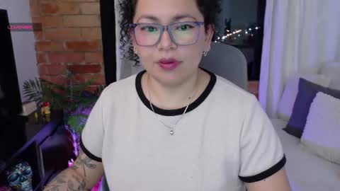 Miss online show from August 13, 3:42 am