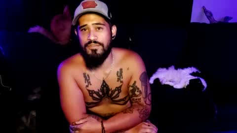 brownboyt online show from August 7, 10:26 am