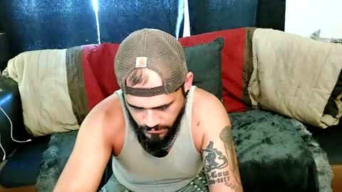 brownboyt online show from August 10, 8:43 pm