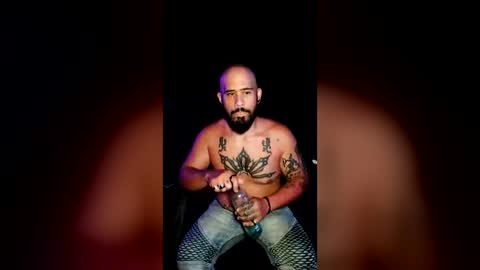 brownboyt online show from August 14, 3:10 am