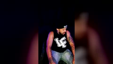 brownboyt online show from August 15, 10:19 am