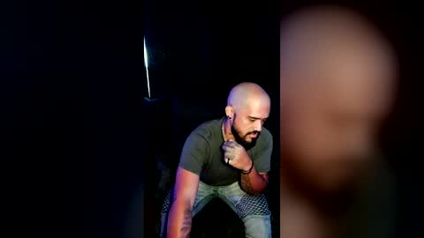 brownboyt online show from August 16, 12:47 am