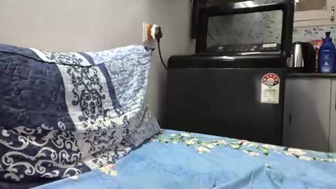 Ask Me online show from August 2, 1:18 pm