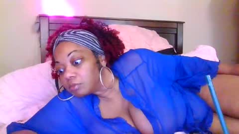 brownroundrenee online show from July 27, 10:54 am