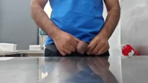 brownskinbull1 online show from August 6, 12:48 pm