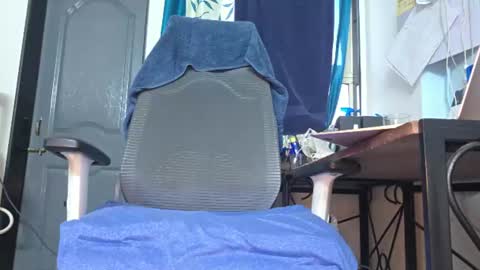 brownuncut3019 online show from August 5, 9:40 am