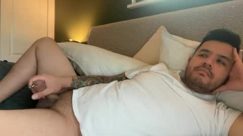 bruce5159 online show from August 8, 1:16 am
