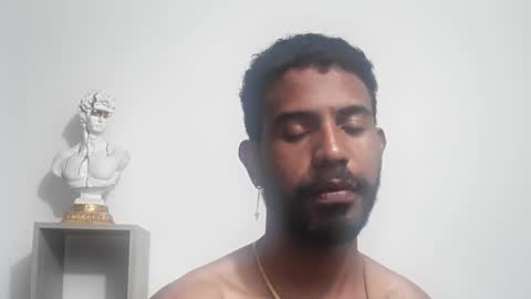 bruce_1111 online show from June 16, 10:41 pm