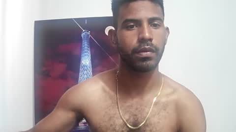 bruce_1111 online show from July 24, 3:37 pm