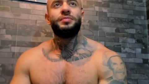 brucedallas online show from July 31, 5:36 am